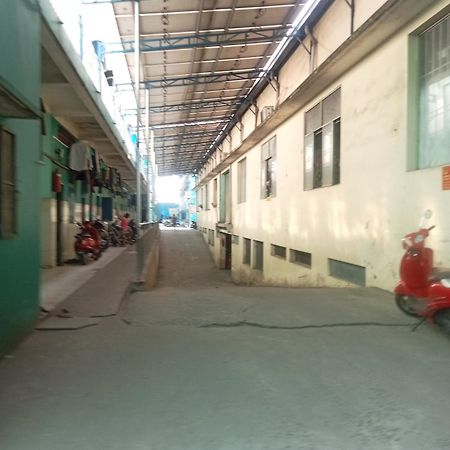 Auberge de jeunesse Cu Xa Hung Loi à Xom Ben San Extérieur photo