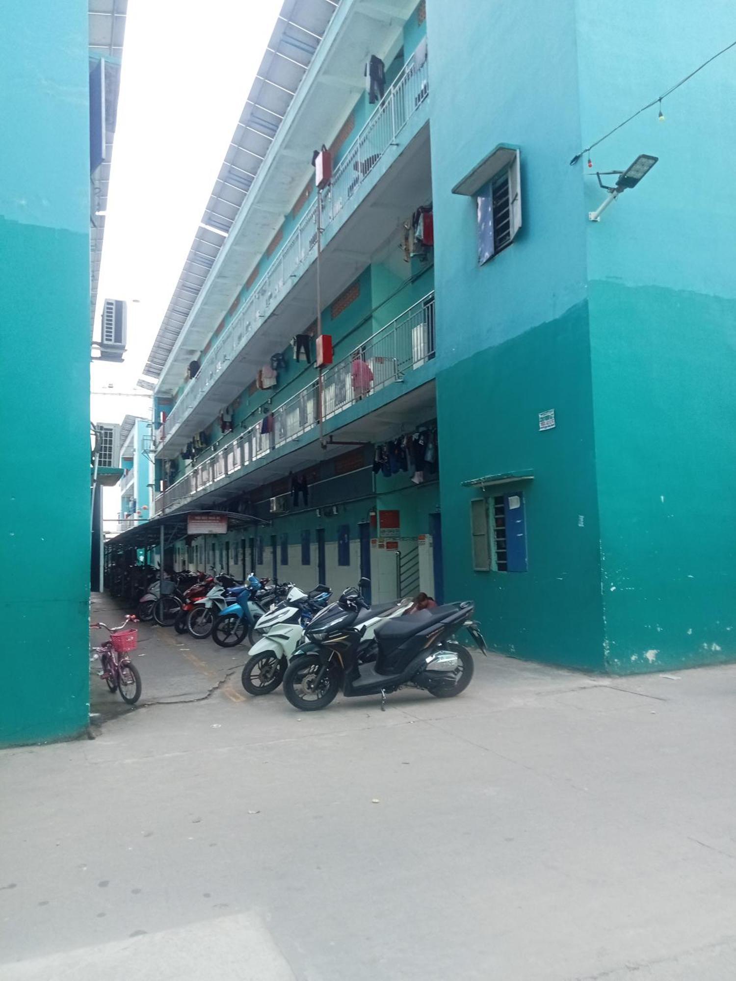 Auberge de jeunesse Cu Xa Hung Loi à Xom Ben San Extérieur photo